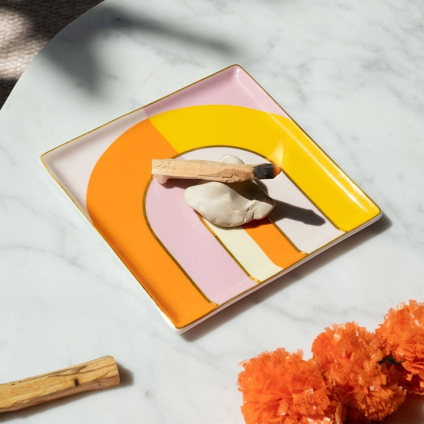 OCTAEVO Riviera Arch Ceramic Tray/Catchall, Gold accent, 6"