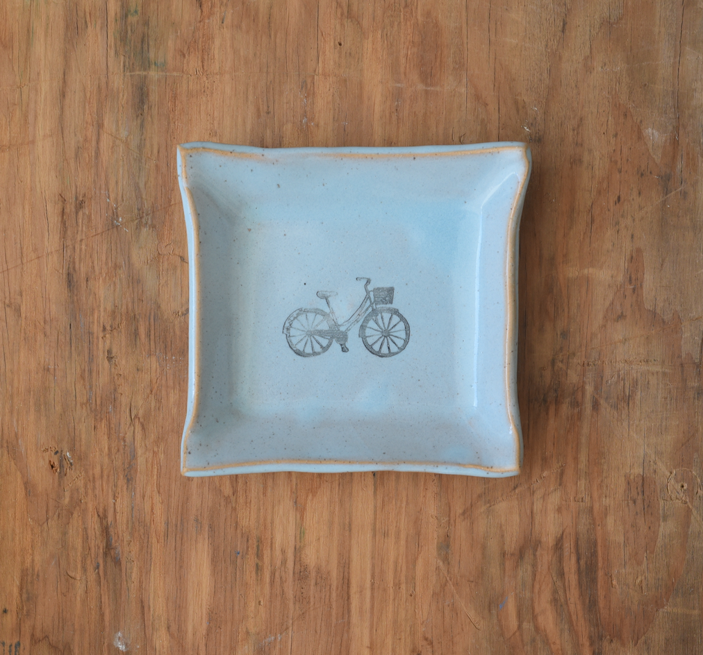 Square Dish - Bike