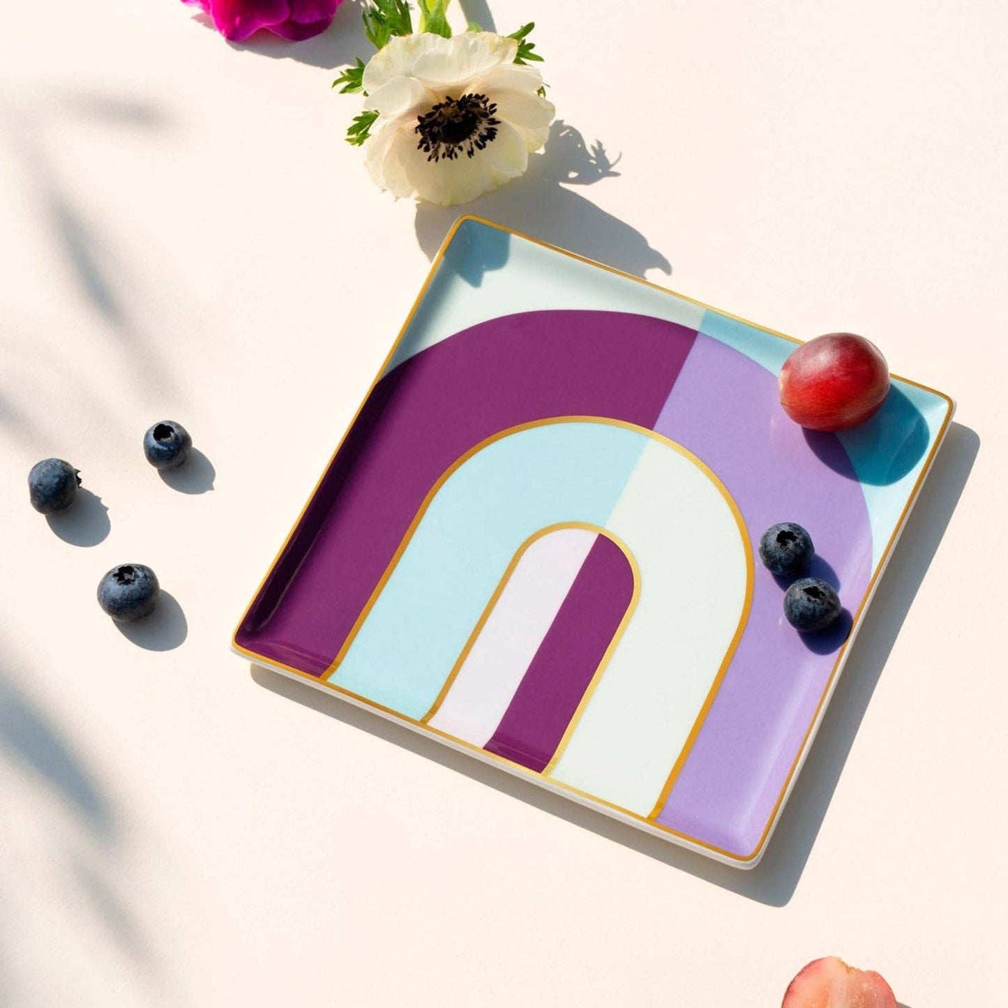 OCTAEVO Riviera Arch Ceramic Tray/Catchall, Gold accent, 6"